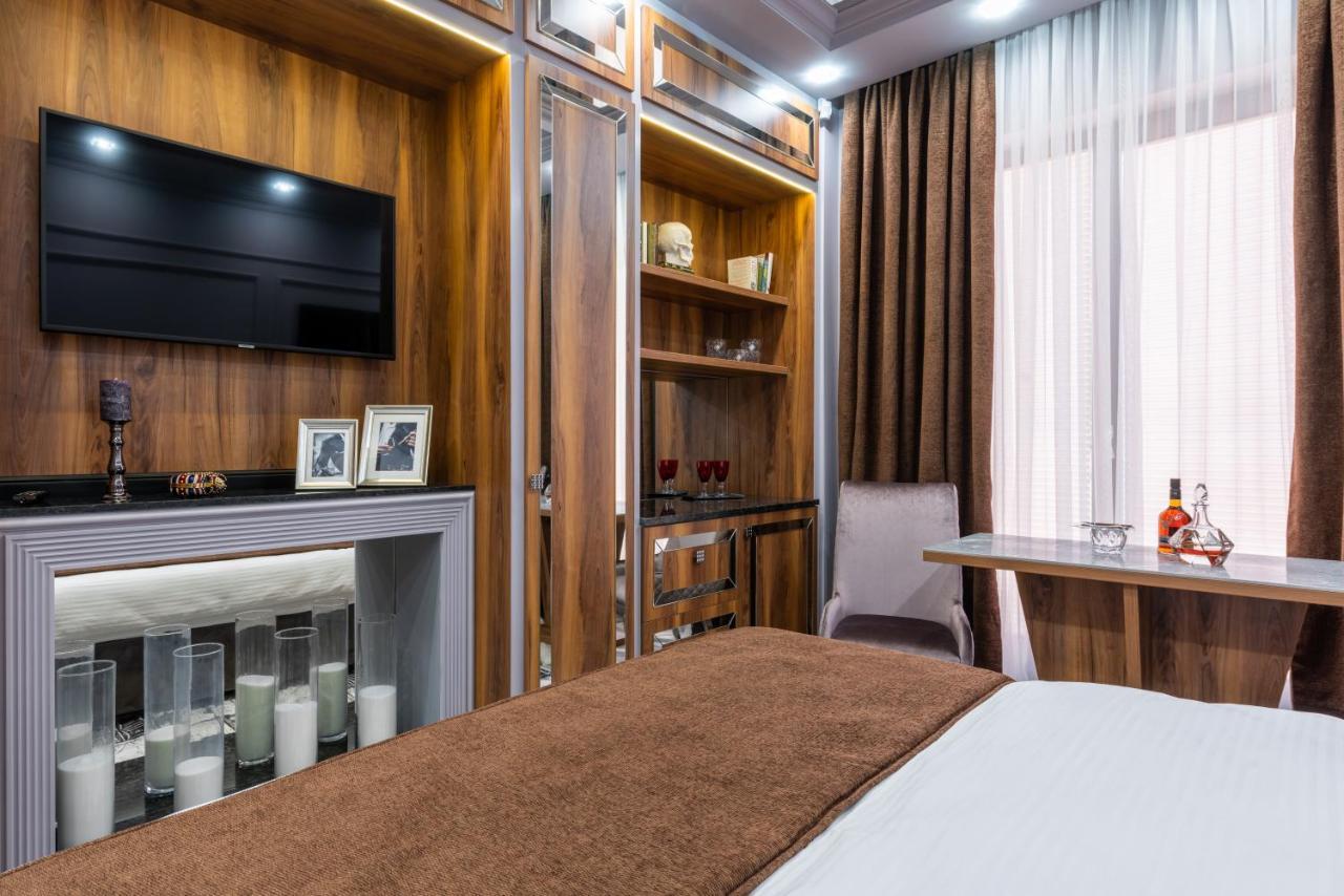 Mr Grey Boutique Hotel Odessa Esterno foto