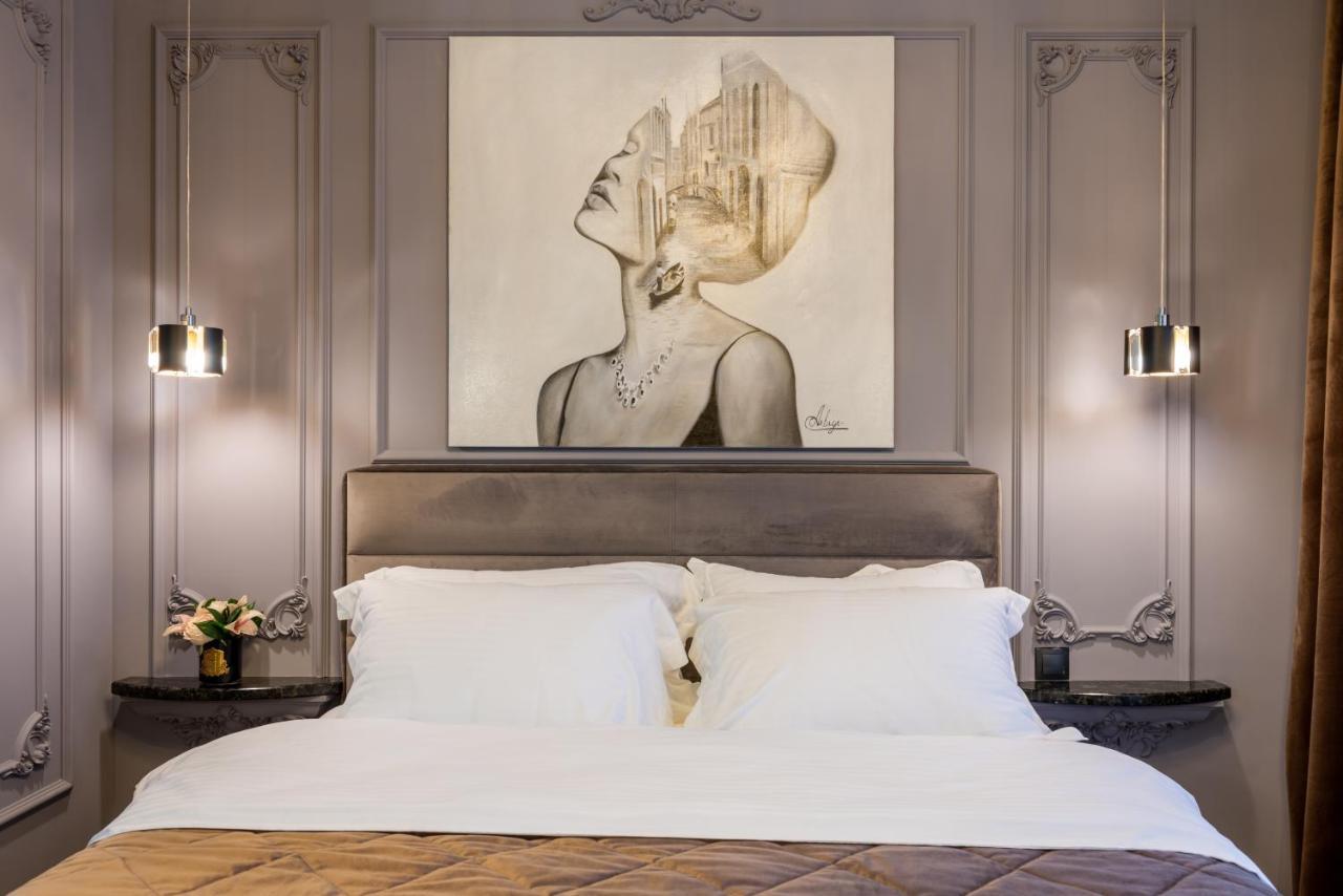 Mr Grey Boutique Hotel Odessa Esterno foto