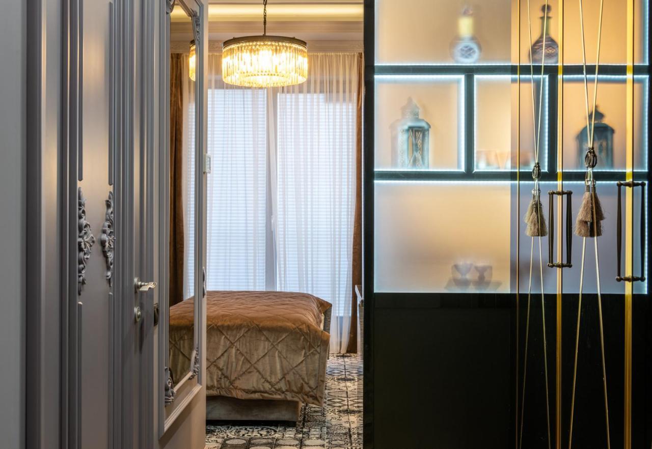 Mr Grey Boutique Hotel Odessa Esterno foto