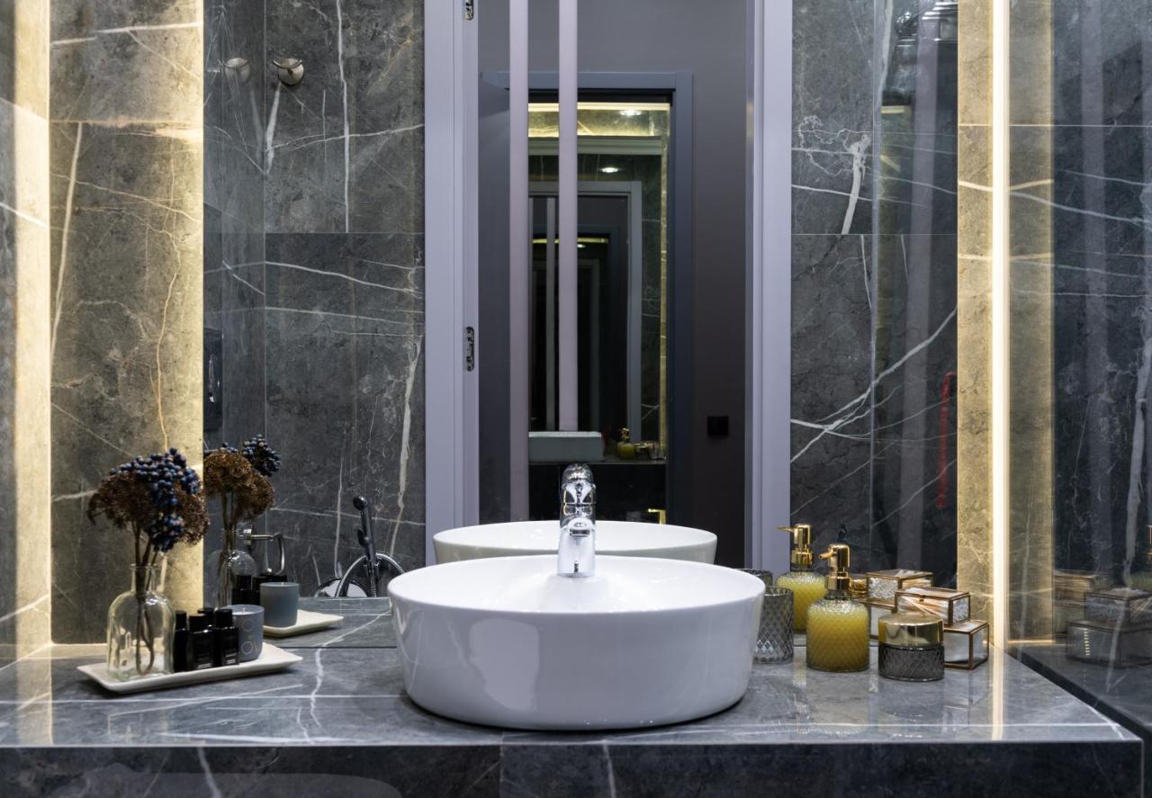 Mr Grey Boutique Hotel Odessa Esterno foto